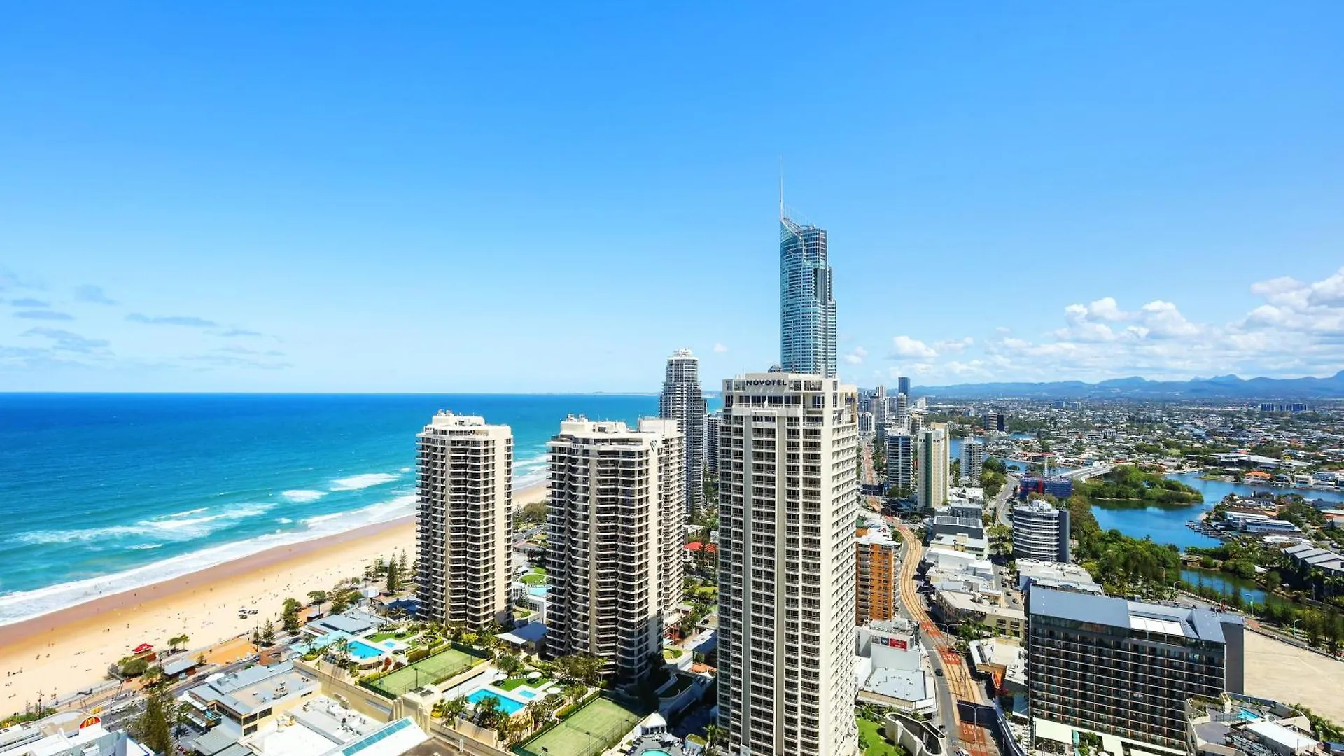 Number 1 H Residences - Wifi, Parking & More By Gold Coast Holidays Lägenhet