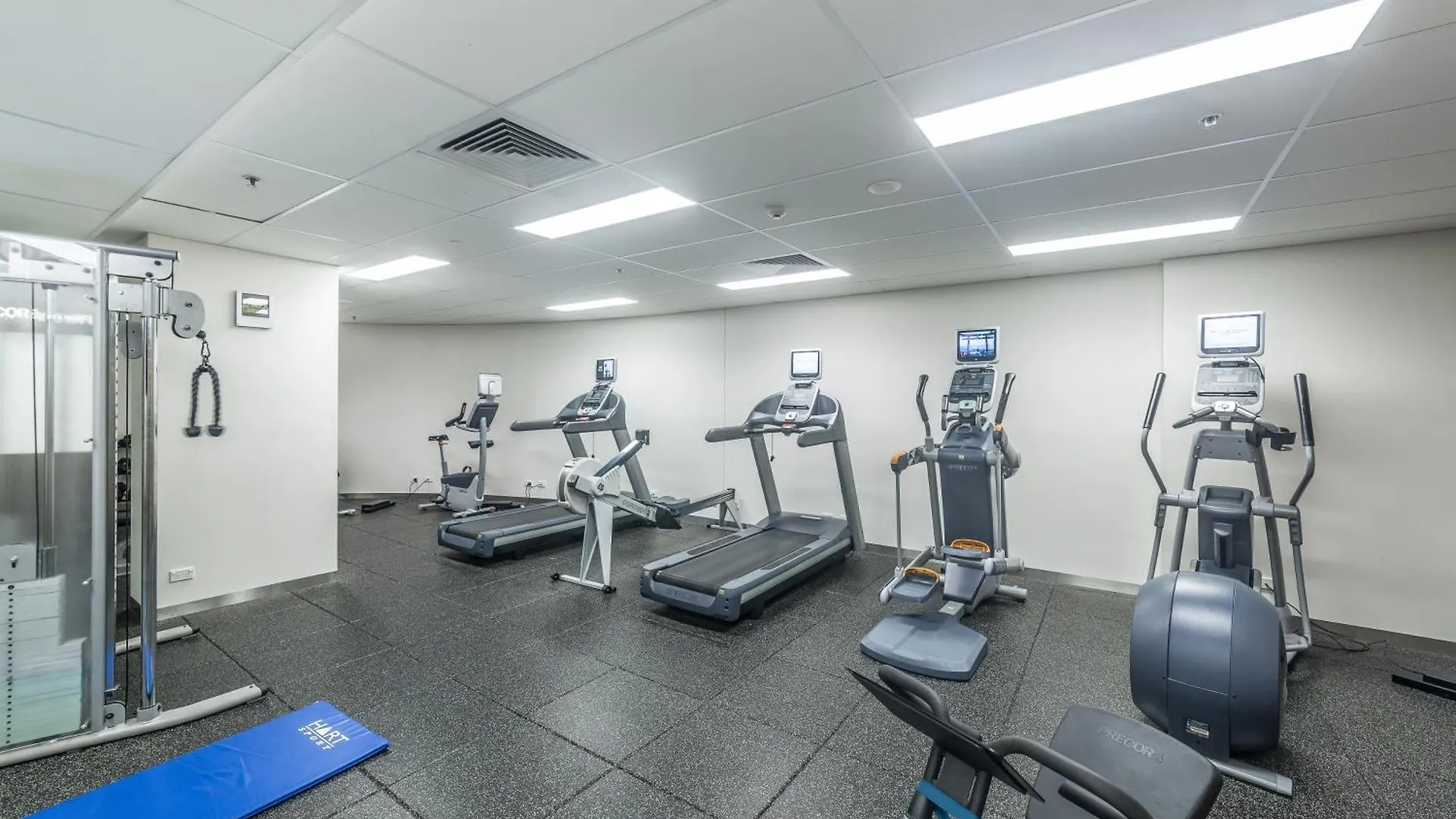 Apartment Number 1 H Residences - Wifi, Parking & More By Gold Coast Holidays